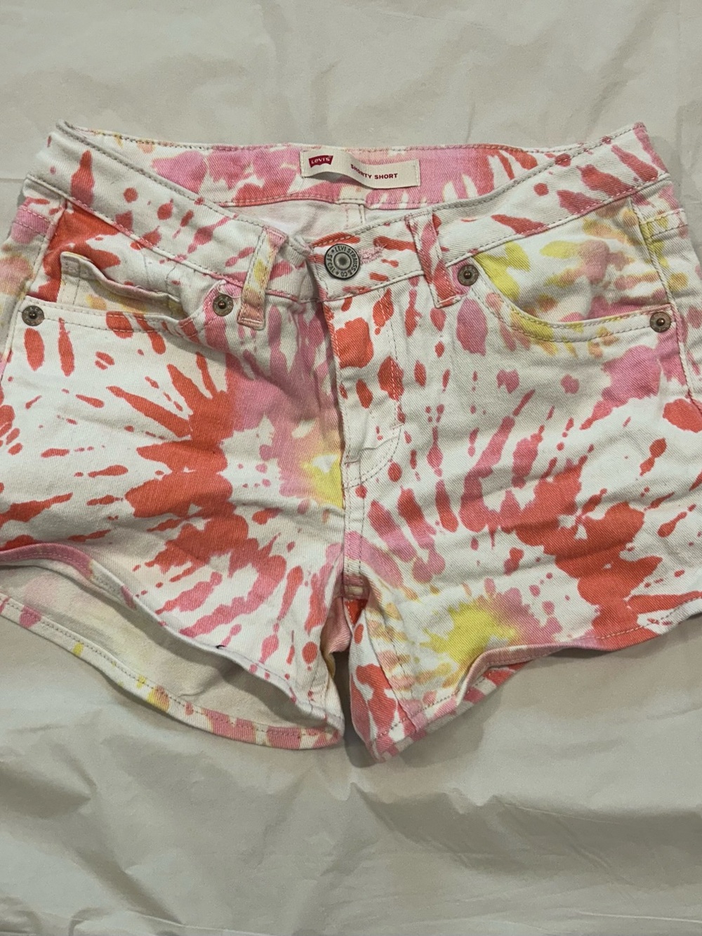 Levi’s Girls Tie-Dye Denim Shorty Shorts Size 12 Regular
